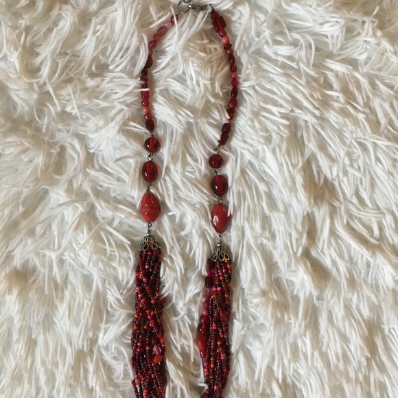 𝗥𝗲𝗱 𝗕𝗲𝗮𝗱𝗲𝗱 𝗡𝗲𝗰𝗸𝗹𝗮𝗰𝗲 - Picture 4 of 6